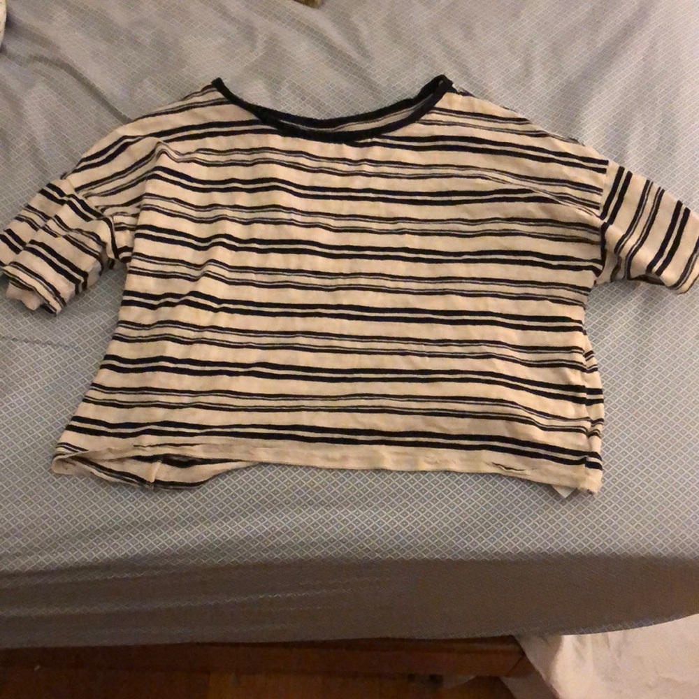 American Eagle crop top black and white striped, lightweight and gently used